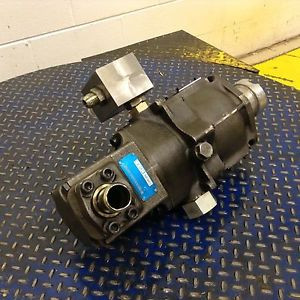 All kinds of faous brand Bearings and block Vickers Hydraulic Pump PVQ40B2RB26SS2S Used #78226