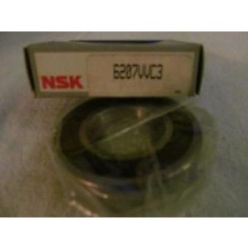 All kinds of faous brand Bearings and block NSK New Old Stock 6207 VV C3